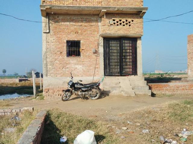 2 BHK Independent House in Sector 150 for resale Faridabad. The reference number is 16731062