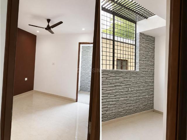 2 BHK Independent House in Sector 151 for rent Noida. The reference number is 20778658
