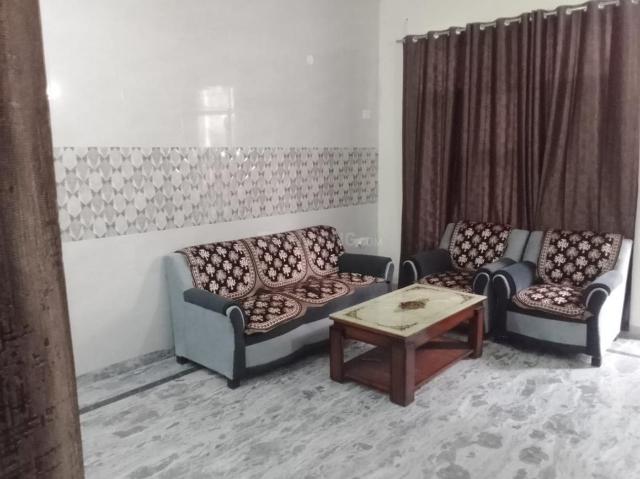 2 BHK Independent House in Sector 15 for rent Panchkula. The reference number is 21275596