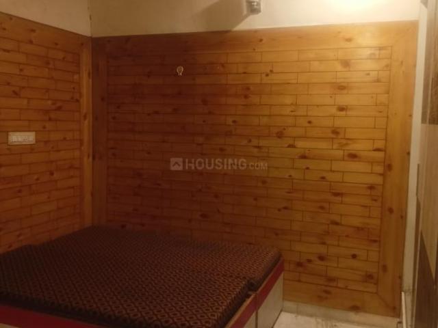 2 BHK Independent House in Sector 17 for rent Chandigarh. The reference number is 21367833