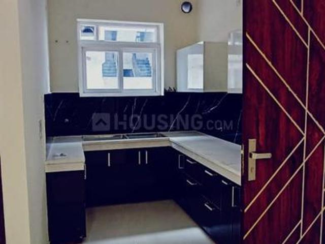 2 BHK Independent House in Sector 17 for rent Panchkula. The reference number is 21100753