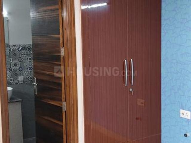 2 BHK Independent House in Sector 19 for rent Gurgaon. The reference number is 7979130