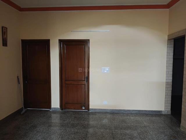 2 BHK Independent House in Sector 19 for rent Noida. The reference number is 19495418