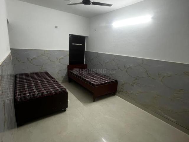 2 BHK Independent House in Sector 19 for rent Noida. The reference number is 21363580