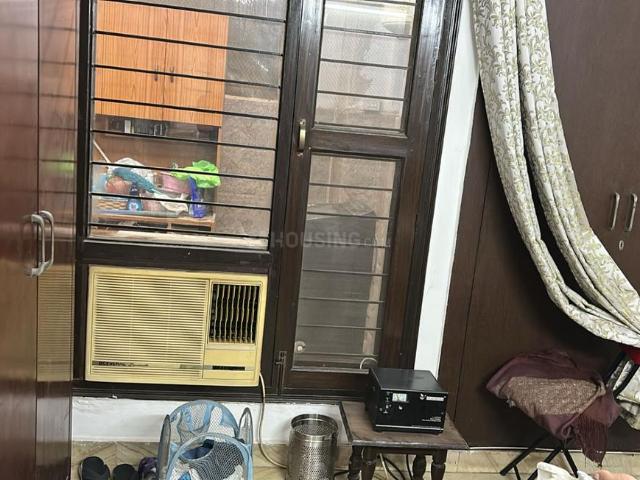 2 BHK Independent House in Sector 20 for rent Noida. The reference number is 18682246