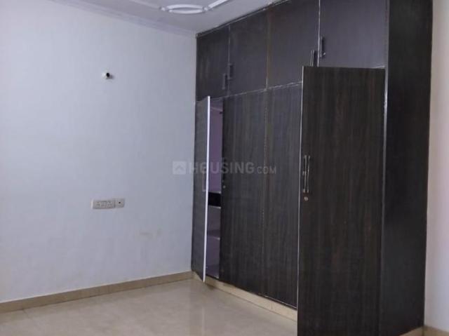2 BHK Independent House in Sector 20 for rent Noida. The reference number is 20589808