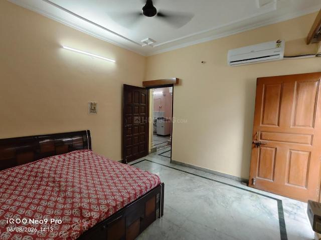 2 BHK Independent House in Sector 21 for rent Gurgaon. The reference number is 20988204