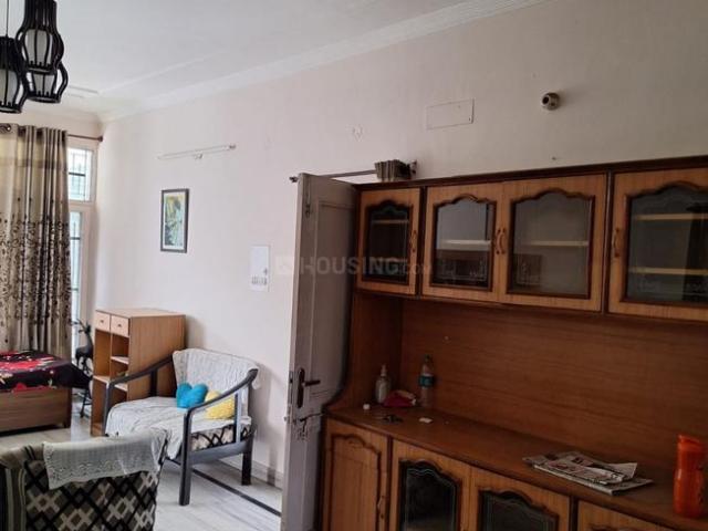 2 BHK Independent House in Sector 22 for rent Chandigarh. The reference number is 21035594