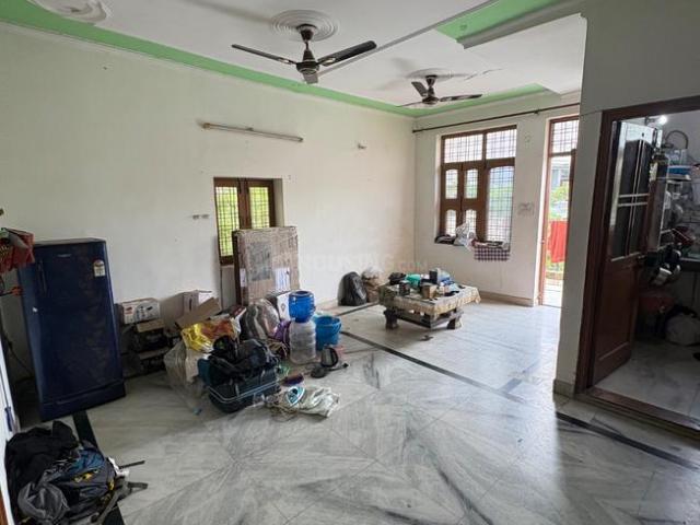 2 BHK Independent House in Sector 23A for rent Gurgaon. The reference number is 20995028