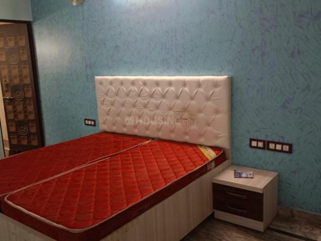 2 BHK Independent House in Sector 26 for rent Noida. The reference number is 19495525