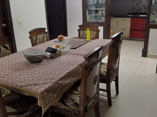 2 BHK Independent House in Sector 26 for rent Noida. The reference number is 19584575