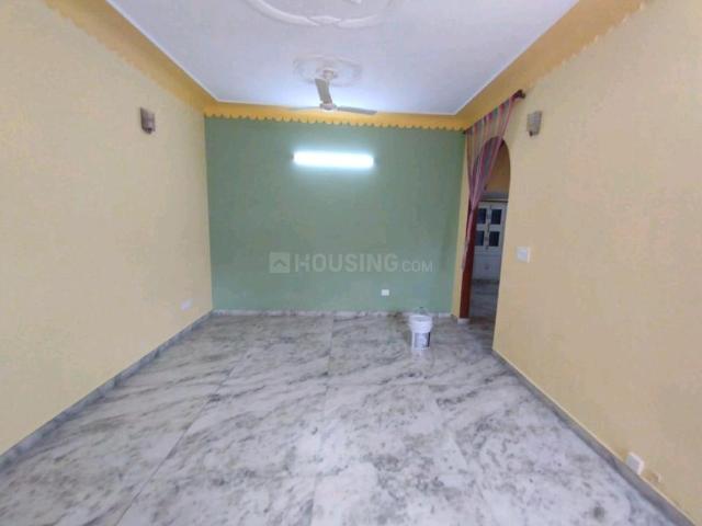 2 BHK Independent House in Sector 26 for rent Noida. The reference number is 20370437
