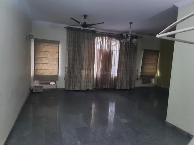2 BHK Independent House in Sector 26 for resale Noida. The reference number is 19549651