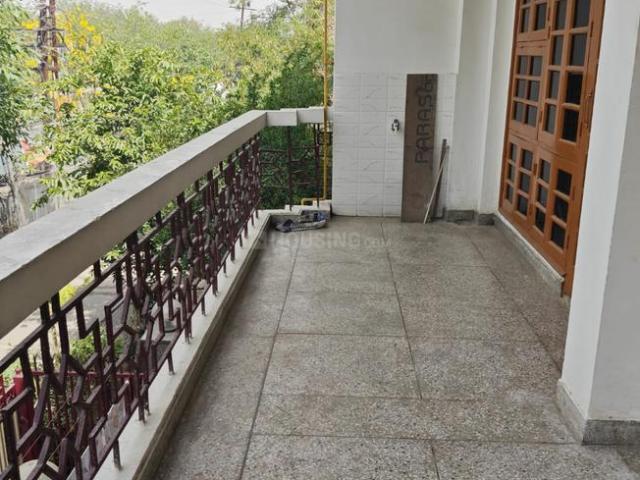 2 BHK Independent House in Sector 27 for rent Noida. The reference number is 20579528