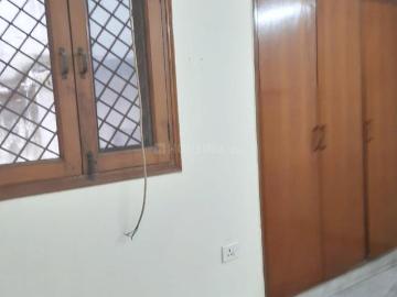 2 BHK Independent House in Sector 31 for rent Noida. The reference number is 14904206