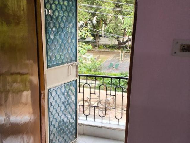 2 BHK Independent House in Sector 31 for rent Noida. The reference number is 20915948