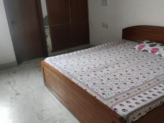 2 BHK Independent House in Sector 31 for rent Noida. The reference number is 20954162
