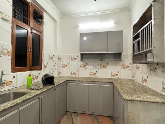 2 BHK Independent House in Sector 39 for rent Gurgaon. The reference number is 20740471