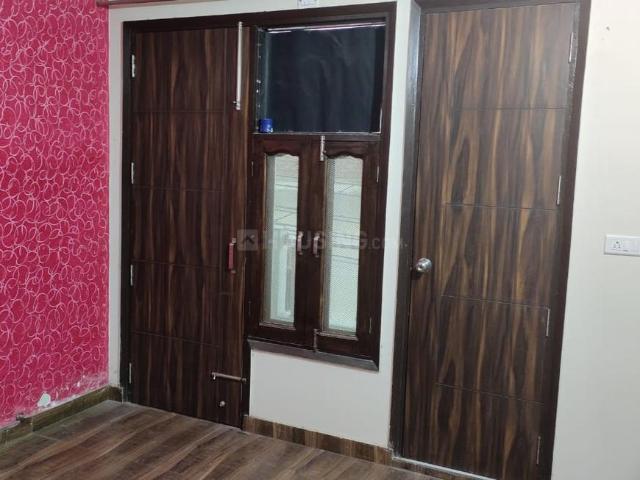 2 BHK Independent House in Sector 7 for rent Gurgaon. The reference number is 20163633