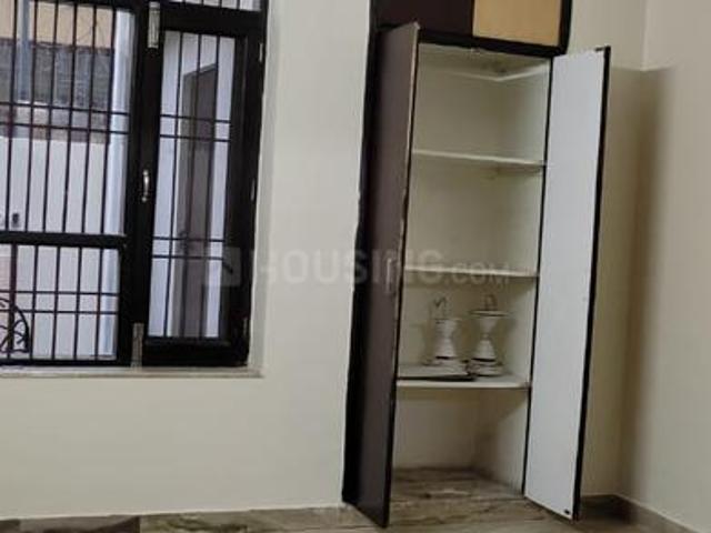 2 BHK Independent House in Sector 7 for rent Gurgaon. The reference number is 20705984