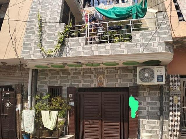2 BHK Independent House in Sector 7 for resale Gurgaon. The reference number is 21184264