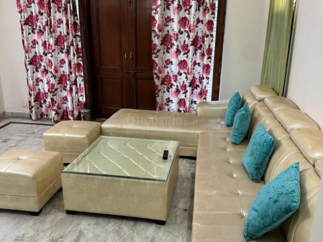 2 BHK Independent House in Sector 40 for rent Gurgaon. The reference number is 21245426