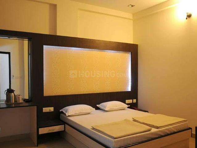 2 BHK Independent House in Sector 40 for rent Noida. The reference number is 19084193