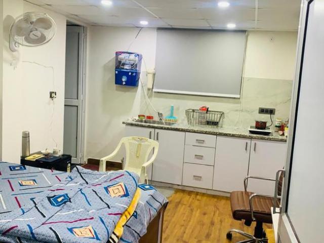 2 BHK Independent House in Sector 42 for rent Gurgaon. The reference number is 20561560