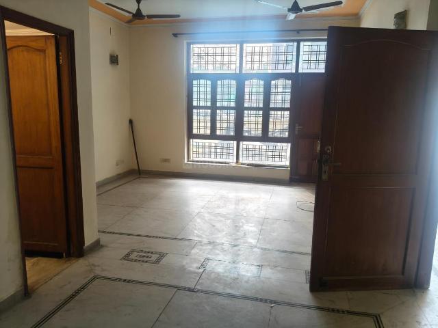 2 BHK Independent House in Sector 45 for rent Gurgaon. The reference number is 20624988