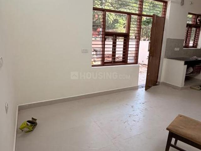 2 BHK Independent House in Sector 46 for rent Gurgaon. The reference number is 20945404