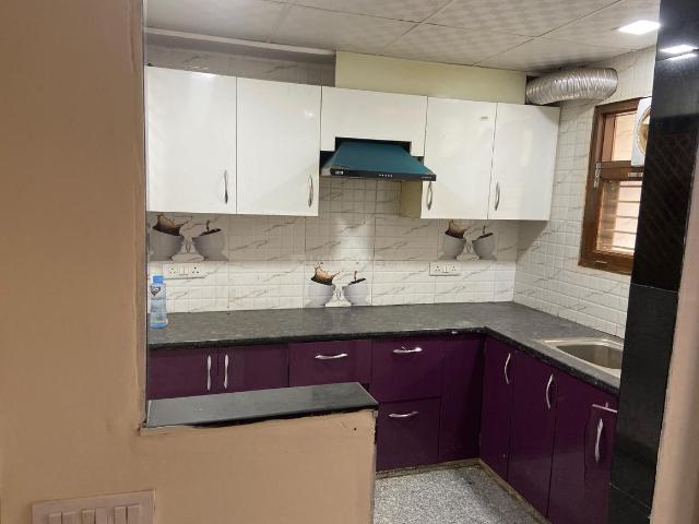 2 BHK Independent House in Sector 46 for rent Gurgaon. The reference number is 3352868