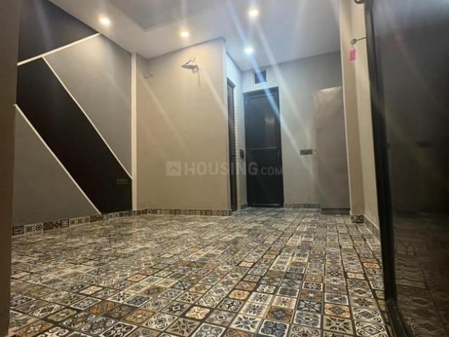 2 BHK Independent House in Sector 46 for rent Noida. The reference number is 18678152