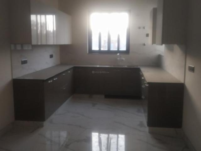 2 BHK Independent House in Sector 46 for rent Noida. The reference number is 8839759