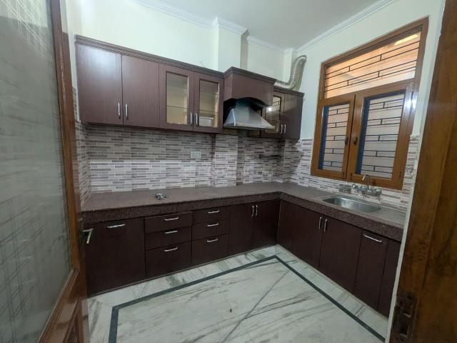 2 BHK Independent House in Sector 47 for rent Gurgaon. The reference number is 21023543