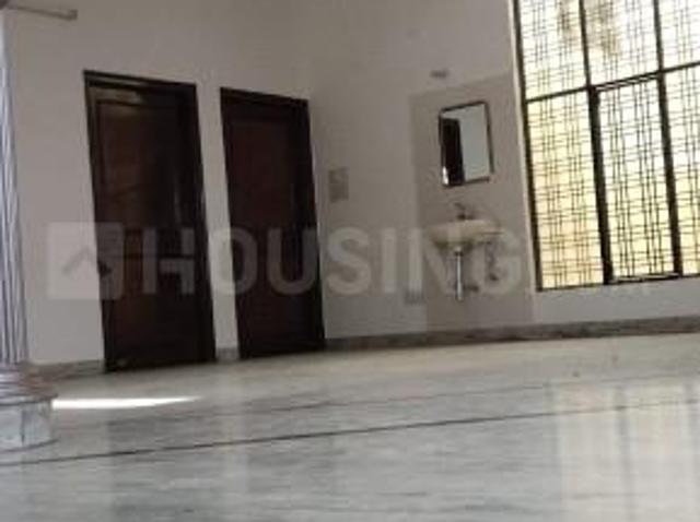 2 BHK Independent House in Sector 4 for rent Gurgaon. The reference number is 21296523