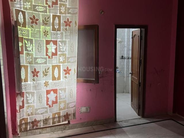 2 BHK Independent House in Sector 50 for rent Noida. The reference number is 21182262