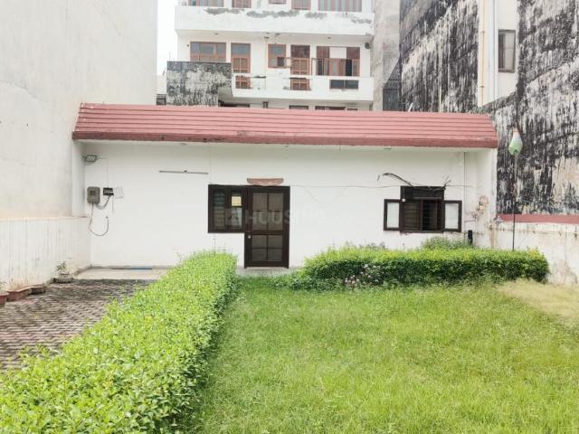 2 BHK Independent House in Sector 50 for rent Noida. The reference number is 21203571