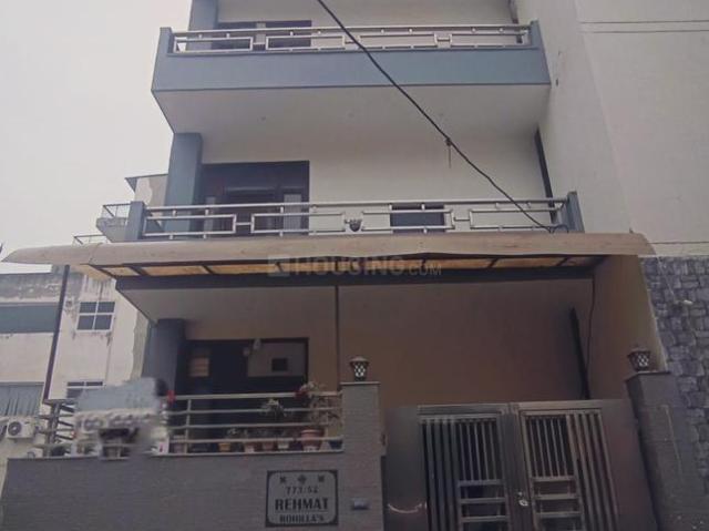 2 BHK Independent House in Sector 52 for rent Gurgaon. The reference number is 20631936