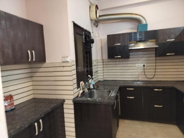 2 BHK Independent House in Sector 52 for rent Gurgaon. The reference number is 20908779