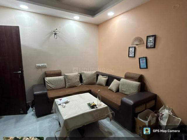 2 BHK Independent House in Sector 52 for rent Gurgaon. The reference number is 21018780