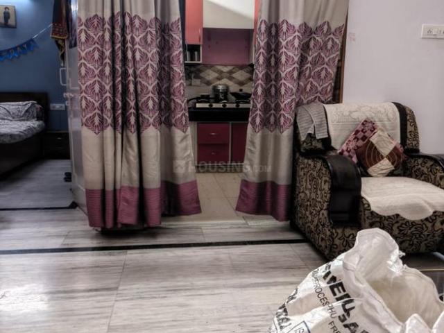 2 BHK Independent House in Sector 52 for rent Noida. The reference number is 20852069