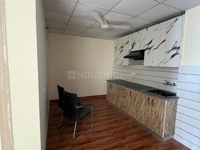 2 BHK Independent House in Sector 55 for rent Gurgaon. The reference number is 21231330