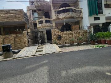 2 BHK Independent House in Sector 55 for resale Noida. The reference number is 18951807