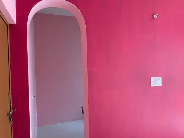 2 BHK Independent House in Sector 56 for rent Gurgaon. The reference number is 9117303