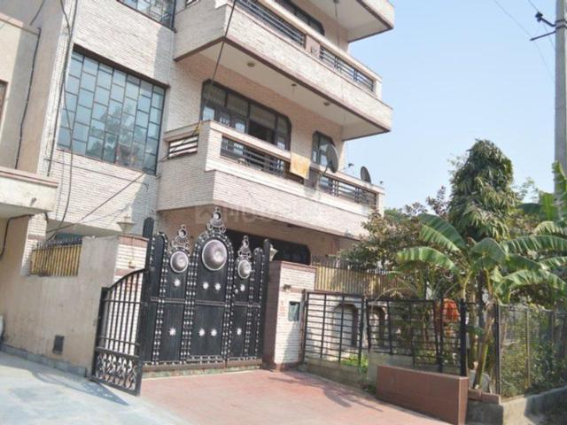 2 BHK Independent House in Sector 5 for rent Gurgaon. The reference number is 19939884