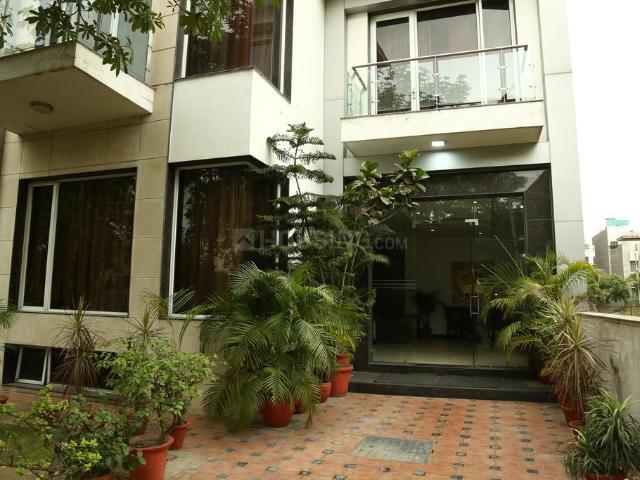 2 BHK Independent House in Sector 5 for rent Gurgaon. The reference number is 21036482