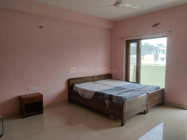 2 BHK Independent House in Sector 5 for rent Gurgaon. The reference number is 21086369
