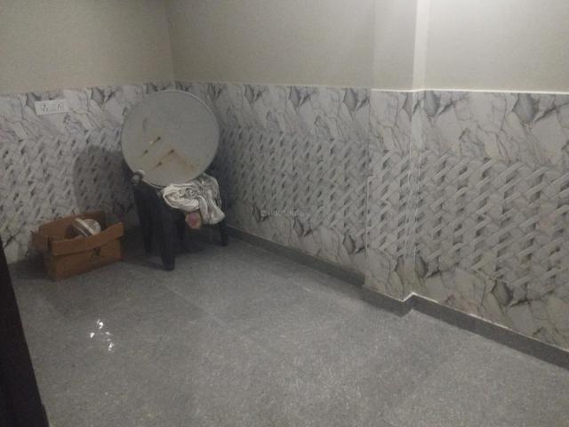 2 BHK Independent House in Sector 62 for rent Noida. The reference number is 20739440