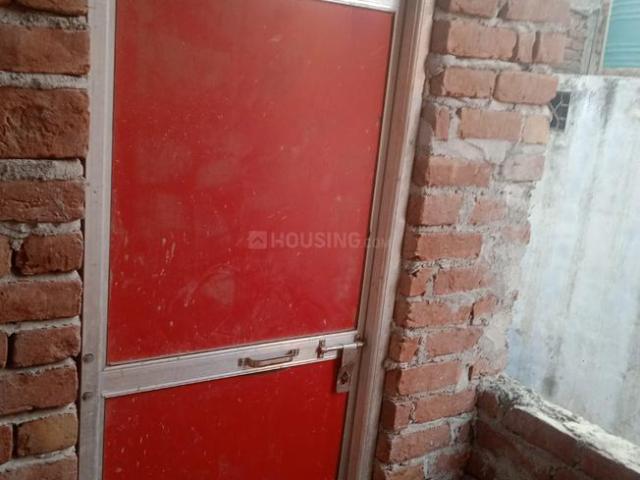 2 BHK Independent House in Sector 63 for resale Noida. The reference number is 16774353