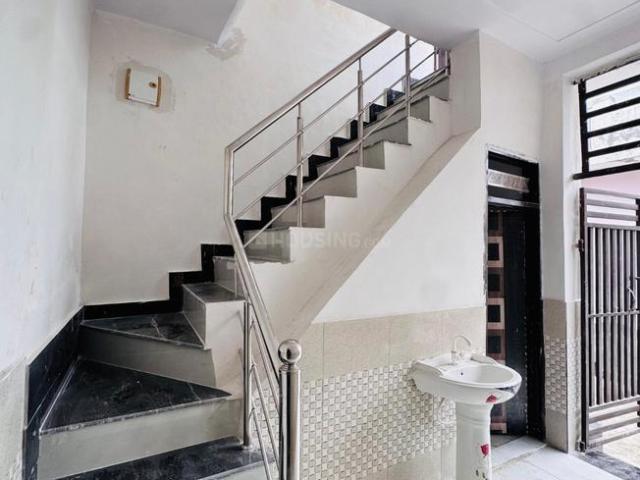 2 BHK Independent House in Sector 65 for resale Faridabad. The reference number is 20205992